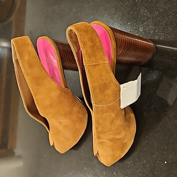 💕TRINA TURK💕 Sunset Blvd Suede Slingback Heels ~ Tan 10 New with Box (No Lid) - Picture 5 of 16